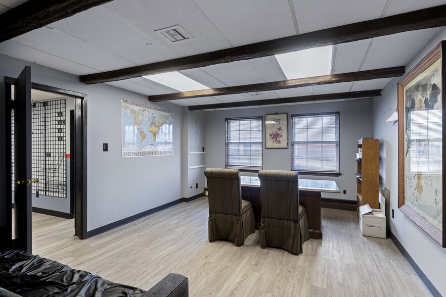 More Photos Of 3626 Winding Way, Newtown Square Warehouse For Sale