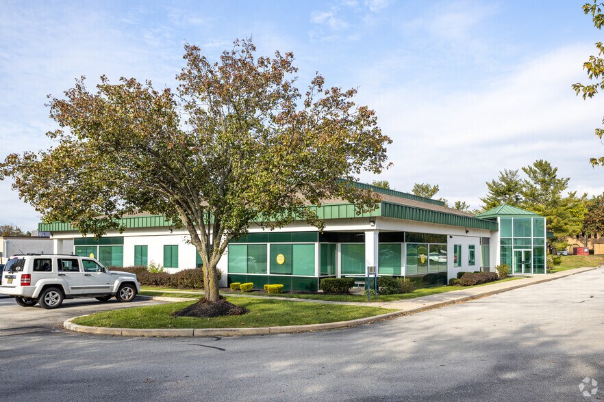 More Photos Of 470 Sentry Pky E, Blue Bell Medical For Lease