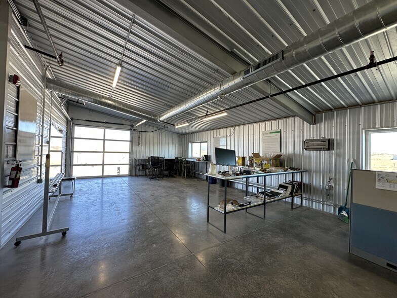 More Photos Of 18668 B50 Rd, Delta Distribution For Sale