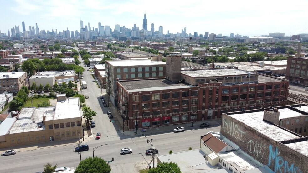 More Photos Of 401-435 N Western Ave, Chicago Industrial For Lease