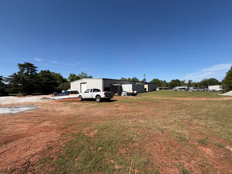 More Photos Of 1725 Wells Hwy, Seneca Industrial For Lease