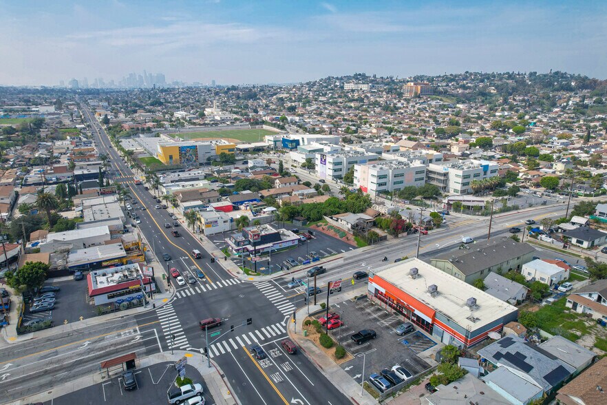 More Photos Of 4253 E Cesar E Chavez Ave, Los Angeles Fast Food For Sale