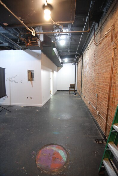 More Photos Of 19 Essex St, New York Storefront Retail Residential For Lease