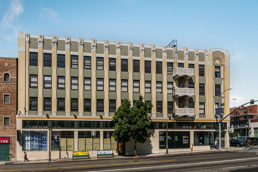 More Photos Of 5500 Hollywood Blvd, Los Angeles Office For Lease