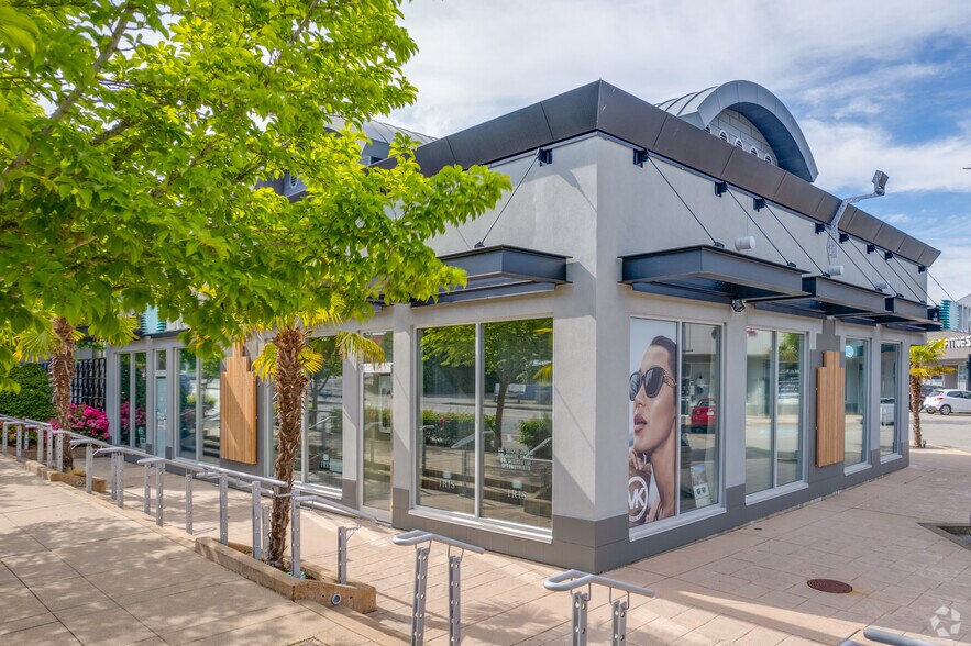 More Photos Of 1200-1288 56 St, Delta Storefront For Lease