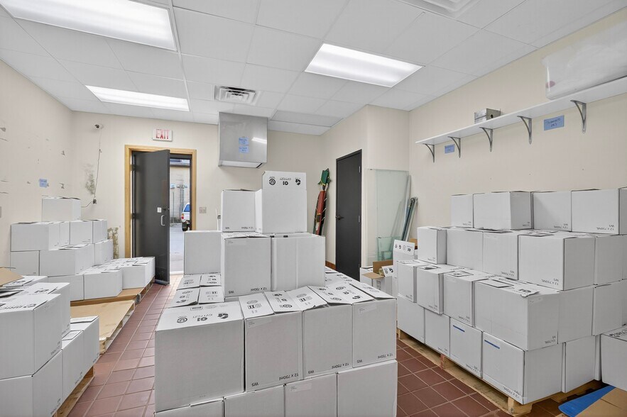 More Photos Of 1201 Water St, Stevens Point Storefront Retail Office For Sale