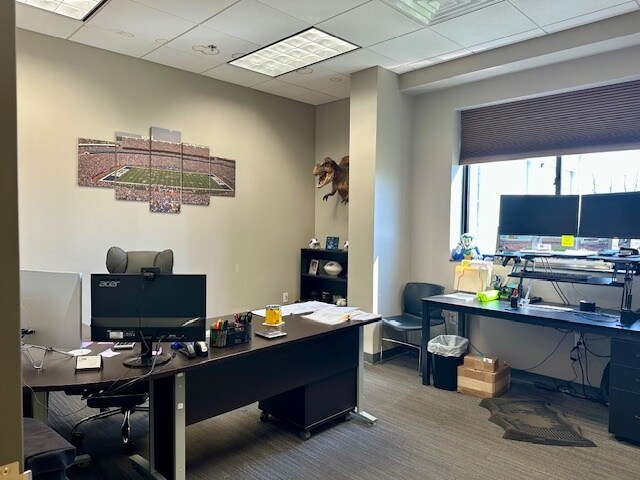 More Photos Of 18 Lancaster Pky, Lancaster Manufacturing For Sale