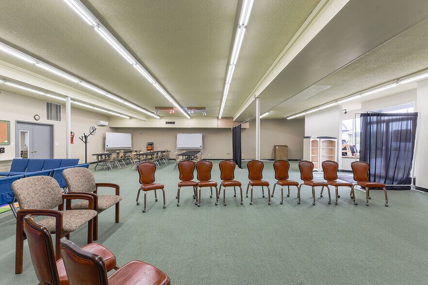 More Photos Of 535 Pine St, Potlatch Storefront Retail Office For Sale
