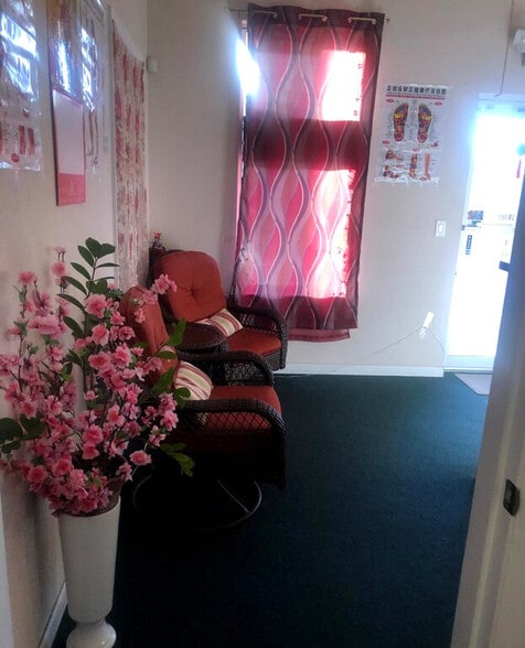 More Photos Of 15437 S US Highway 441, Summerfield Medical For Lease