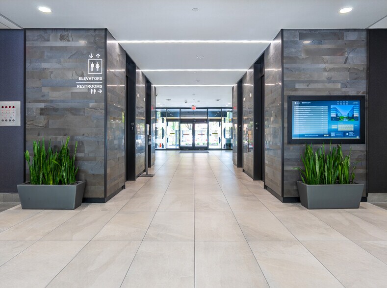 More Photos Of 6565 West Loop South, Bellaire Medical For Lease