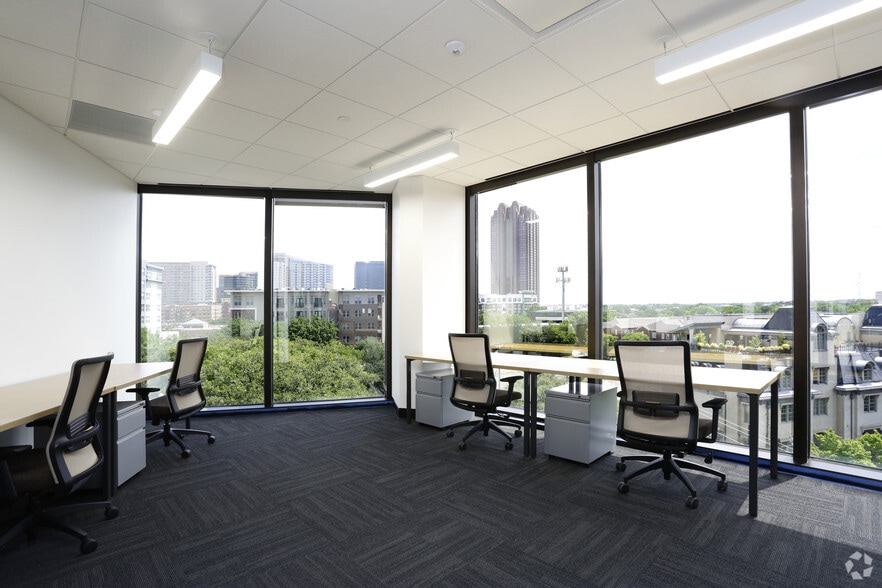More Photos Of 3232 McKinney Ave, Dallas Office For Lease