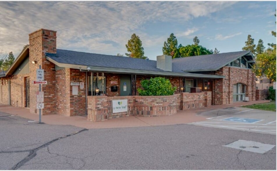 More Photos Of 960 N Stapley Dr, Mesa Specialty For Sale