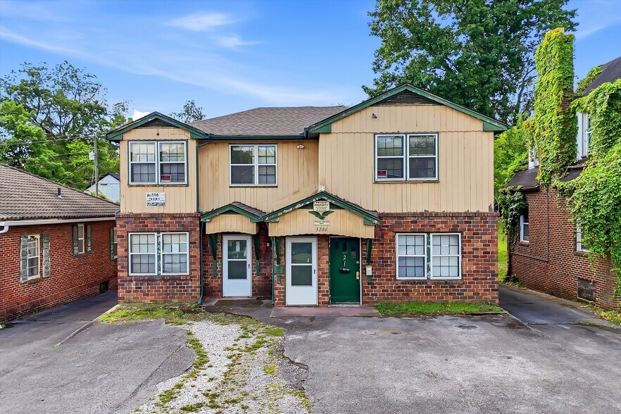 Primary Photo Of 3206 E Magnolia Ave, Knoxville Apartments For Sale