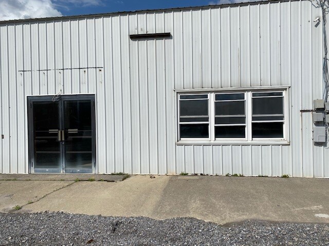 More Photos Of 708 McAteer St, Houtzdale General Retail For Sale