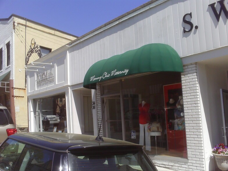 More Photos Of 26-44 W Putnam Ave, Greenwich Storefront Retail Office For Lease