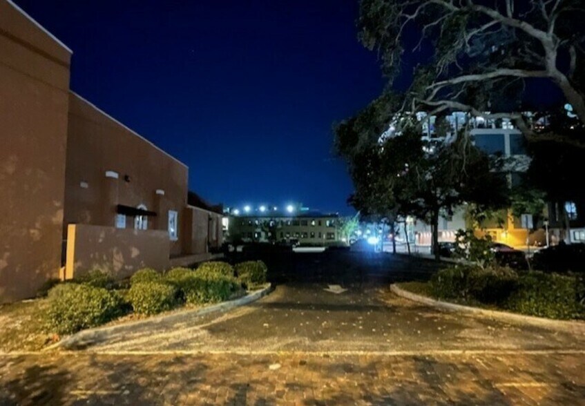 More Photos Of 757 Arlington Ave N, Saint Petersburg Office For Lease