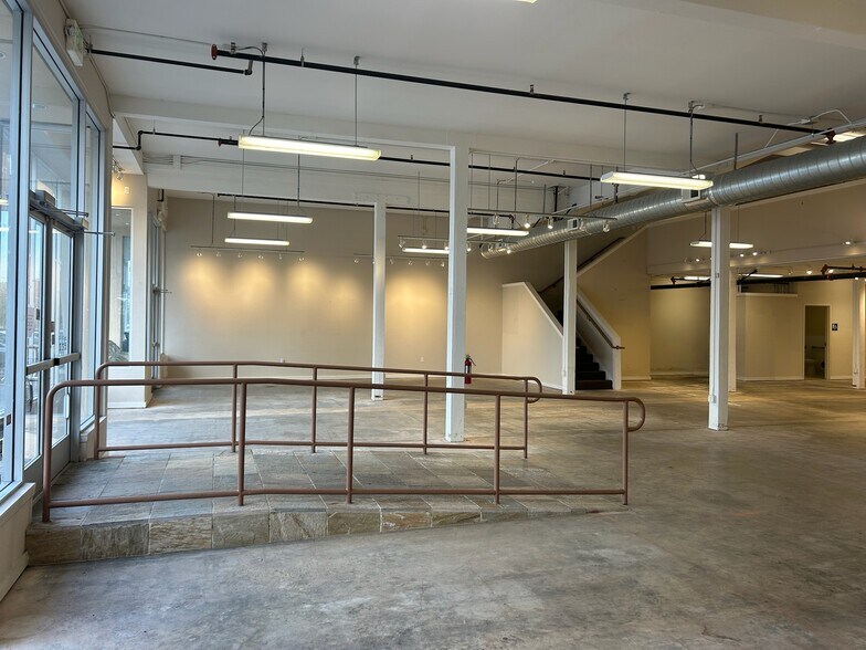 More Photos Of 25 43rd Ave, San Mateo Storefront For Lease