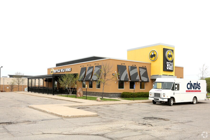 More Photos Of , Mason City General Retail For Sale