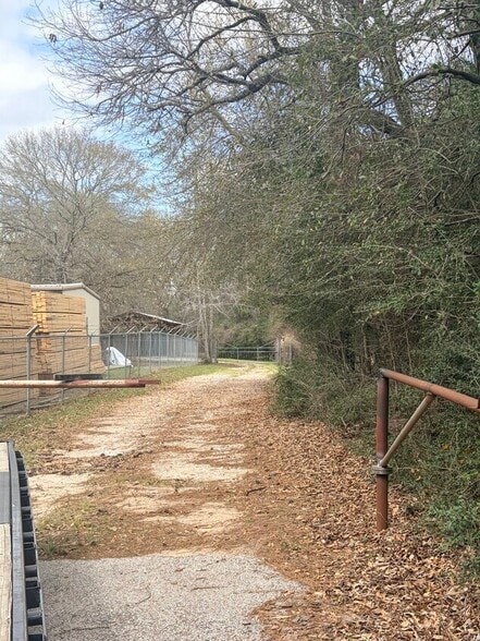 Primary Photo Of 18222 W FM 1097 Rd, Montgomery Flex For Lease