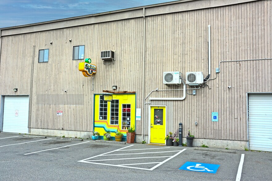 More Photos Of 2427 W Sims Way, Port Townsend General Retail For Sale