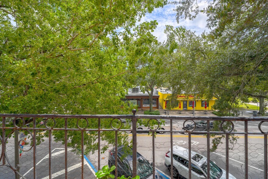 More Photos Of 2529 Central Ave, Saint Petersburg Coworking Space