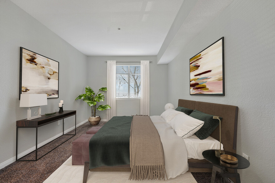 More Photos Of 5395 Napa St, San Diego Apartments For Lease