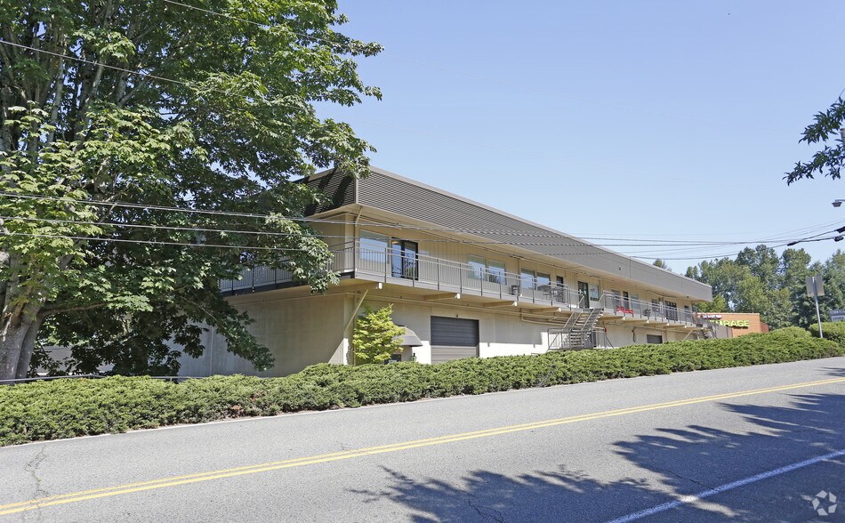 More Photos Of 11200 Kirkland Way, Kirkland Flex For Sale