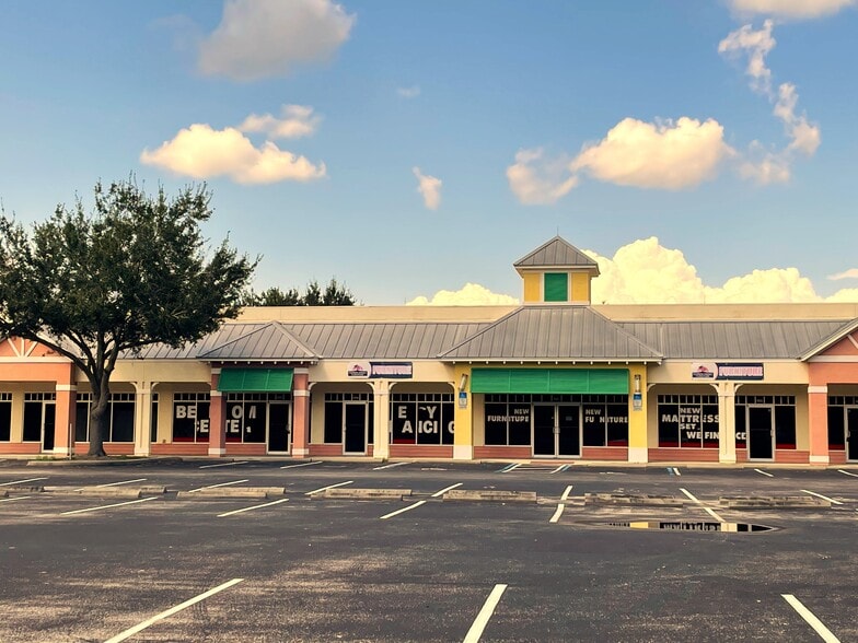 More Photos Of 20180 N US Highway 27, Clermont Unknown For Lease