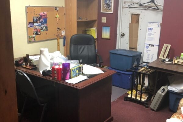 More Photos Of 915 Country Club Rd, Cleburne Religious Facility For Sale