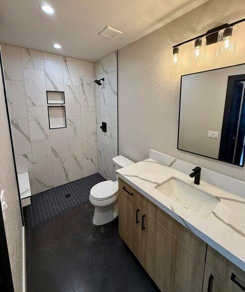 More Photos Of 214 E Ellery Ave, Flagstaff Specialty For Lease