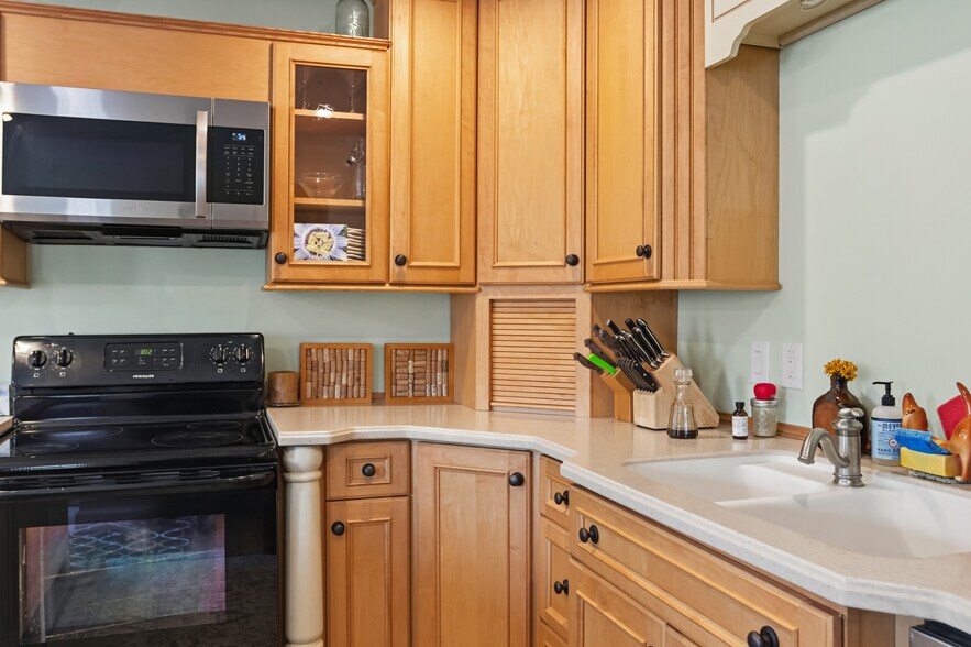 More Photos Of 1001 NJ-47, Rio Grande Apartments For Sale
