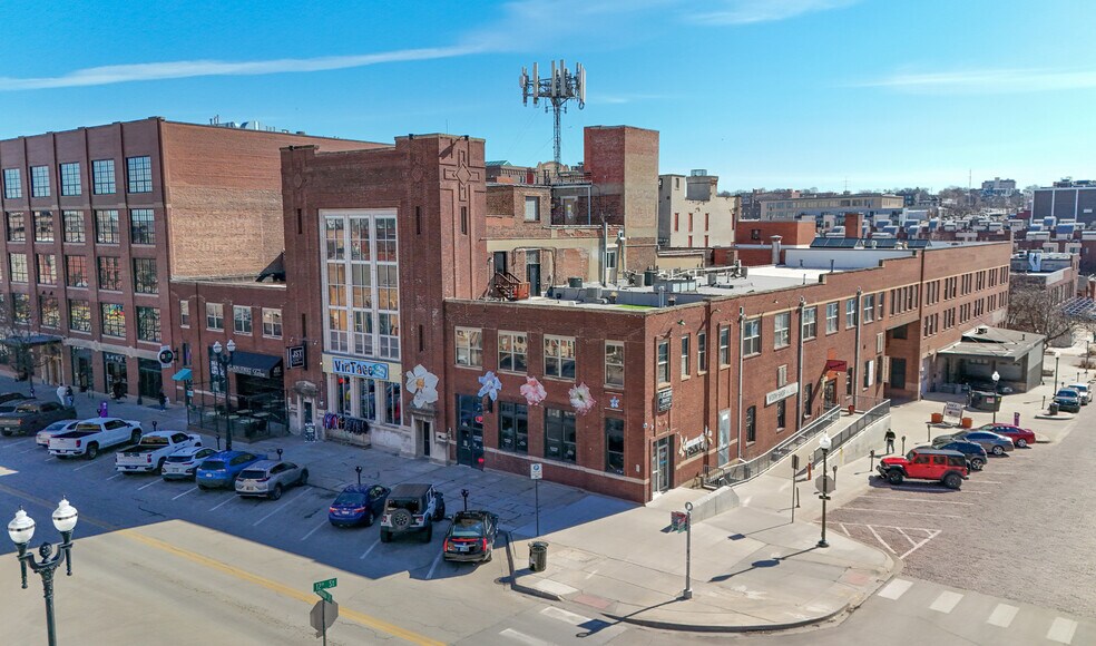 More Photos Of 1125 Jackson St, Omaha Apartments For Lease