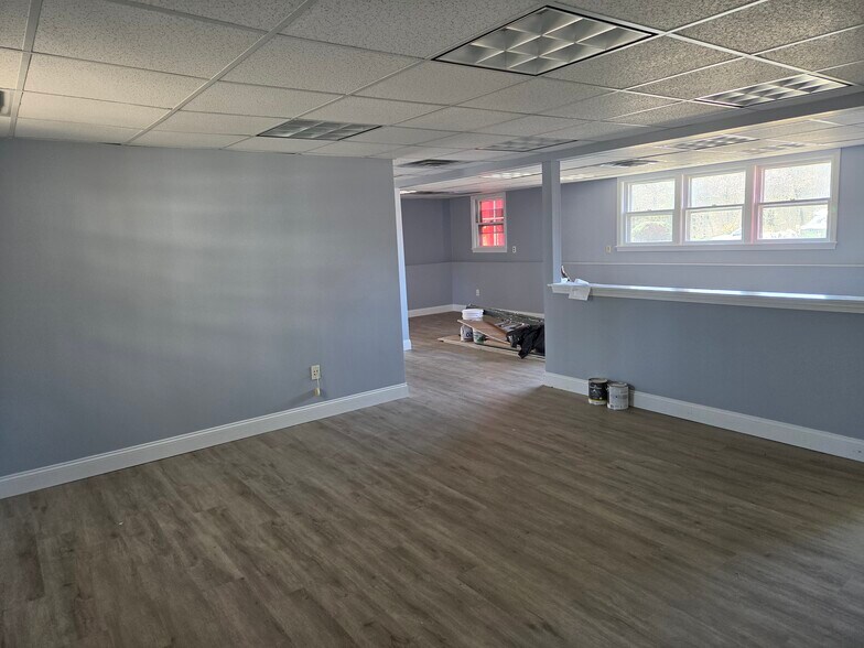 More Photos Of 420 Route 134, South Dennis Office For Sale