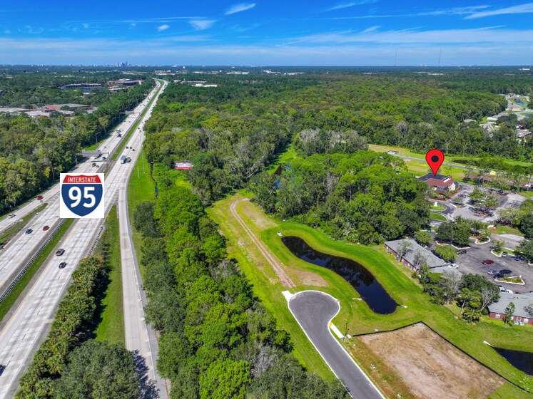 More Photos Of 9000 Cypress Green Dr, Jacksonville Office For Lease