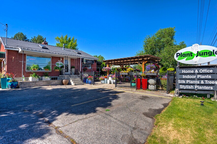 Primary Photo Of 2194 E Fort Union Blvd, Salt Lake City Freestanding For Sale