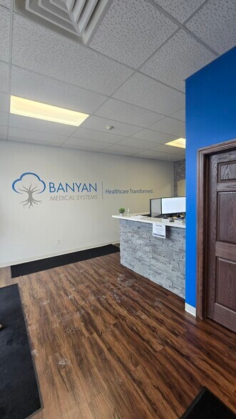 More Photos Of 4106 S 87th St, Omaha Office For Lease