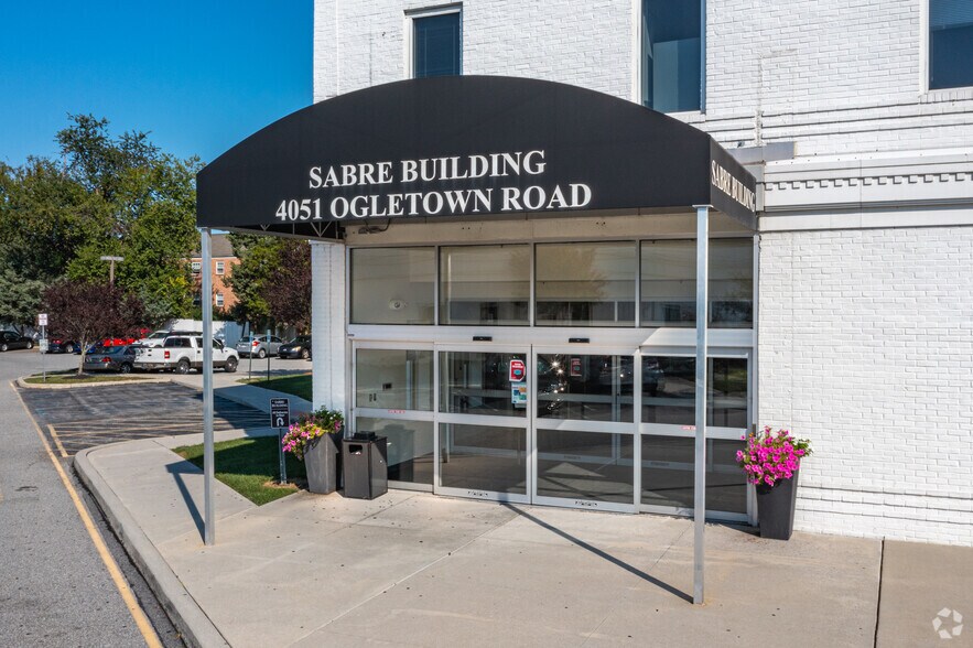 More Photos Of 4051 Ogletown Stanton Rd, Newark Office Residential For Lease