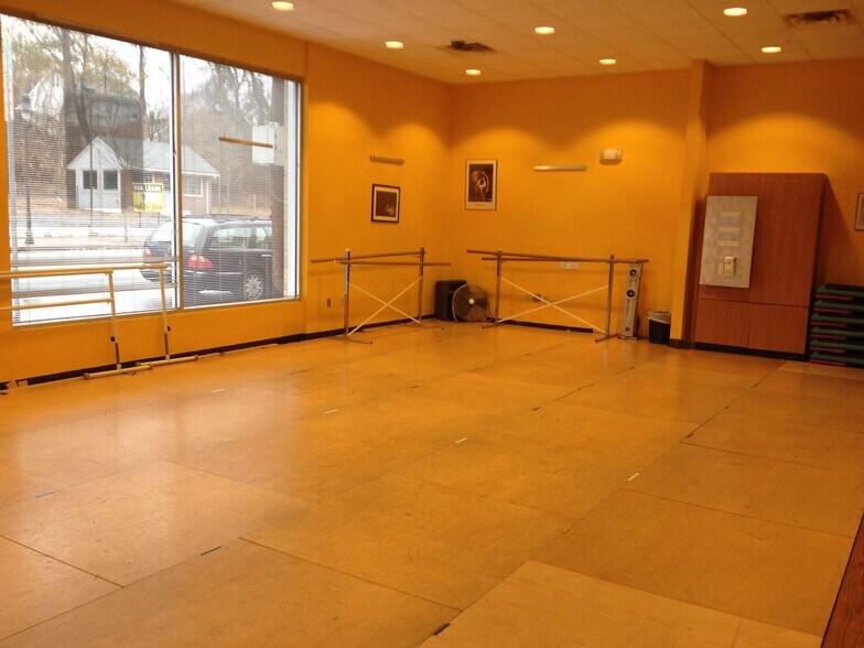 More Photos Of 1747 Springfield Ave, Maplewood General Retail For Sale