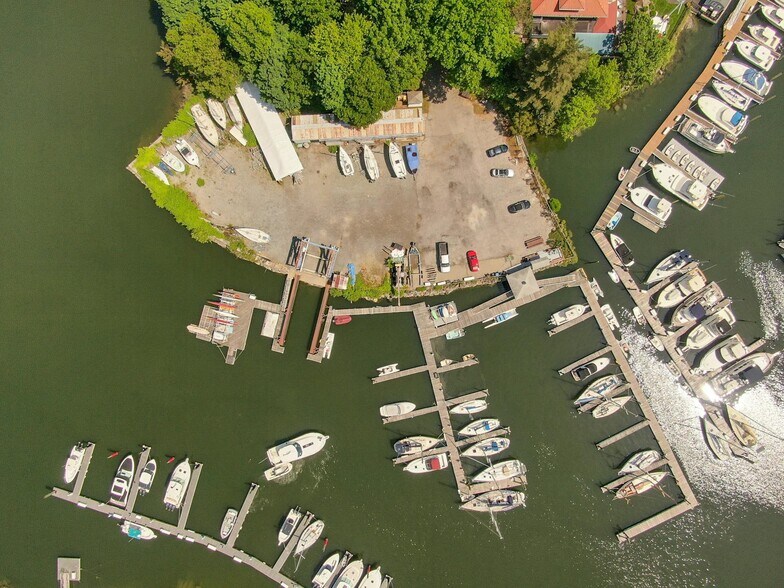 More Photos Of 101 Harbor Ln W, New Rochelle Land For Sale