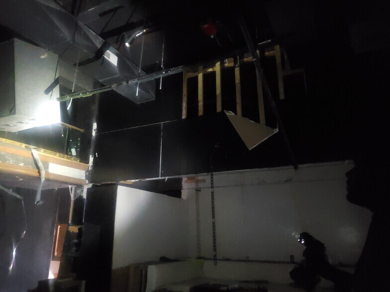 More Photos Of 5960 Dr Martin Luther King Dr, Saint Louis Bar For Sale