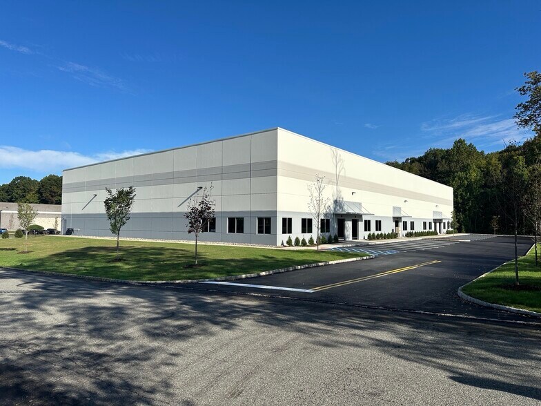 Primary Photo Of 2 Middlebury Blvd, Randolph Warehouse For Lease