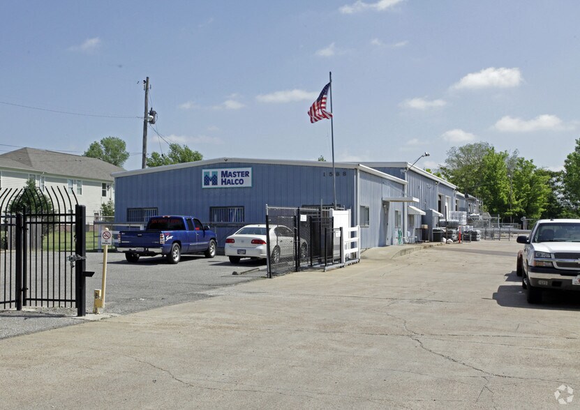 More Photos Of 1588 Ragan St, Memphis Warehouse For Sale