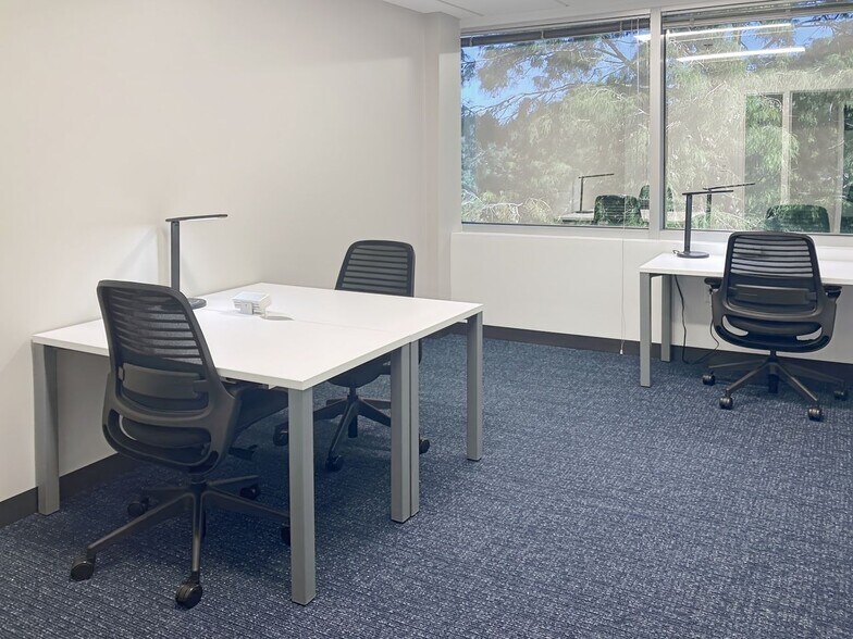 More Photos Of 29399 US Highway 19 N, Clearwater Coworking Space