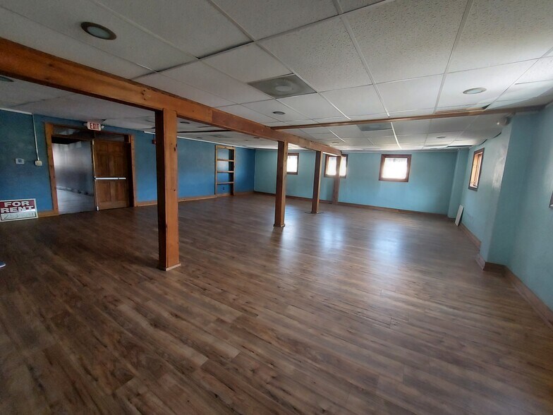 More Photos Of 853-857 Merrimon Ave, Asheville Restaurant For Sale