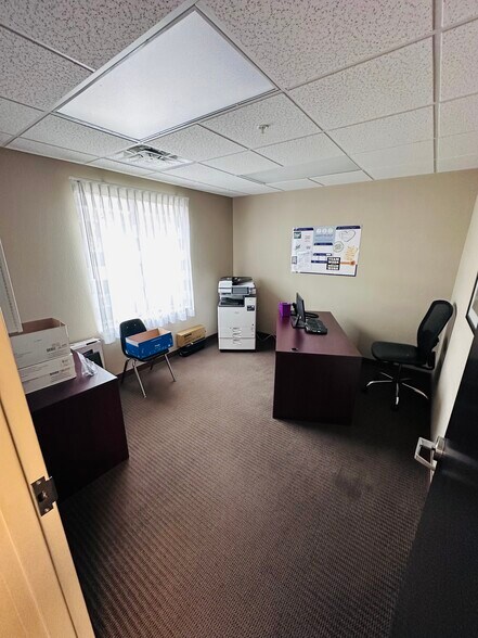 More Photos Of 4450 Rhea County Hwy, Dayton Hotel For Sale