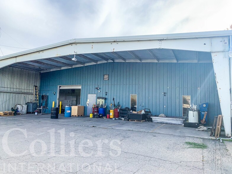 More Photos Of 2032 S Century Way, Boise Warehouse For Lease