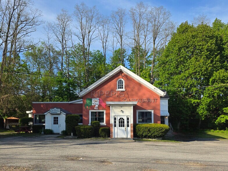 Primary Photo Of 7850 NY-5, Saint Johnsville Restaurant For Sale