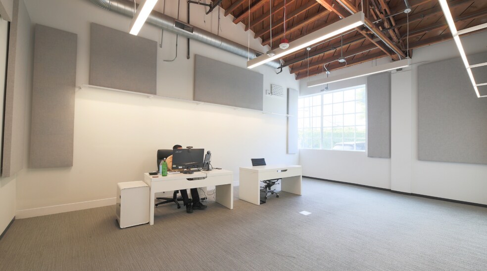 More Photos Of 8509-8511 Steller Dr, Culver City Office For Lease