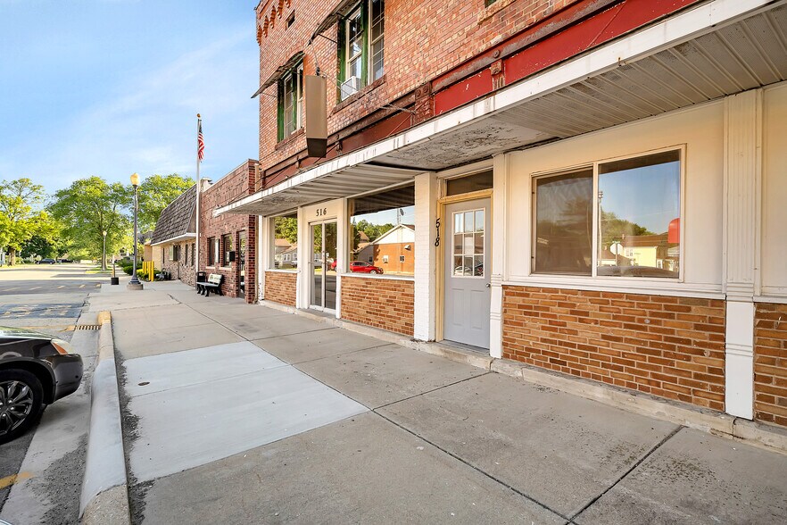More Photos Of 516 Depot St, Mazon Storefront Retail Residential For Lease