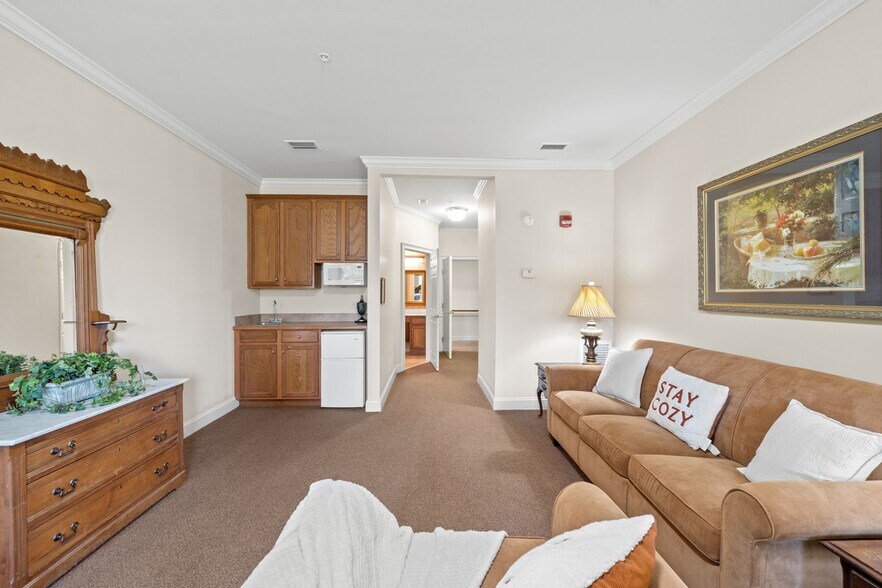 More Photos Of 10171 Papa George St, Daphne Congregate Senior Housing For Sale